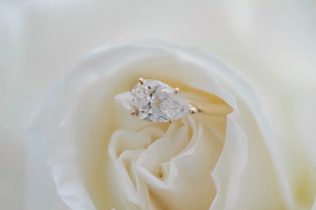 bridal details maleny manor ring in flower rose